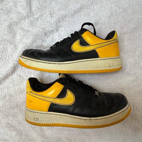 Nike Air Force 1 Yellow and Black Men’s size 9 - Picture 1 of 7